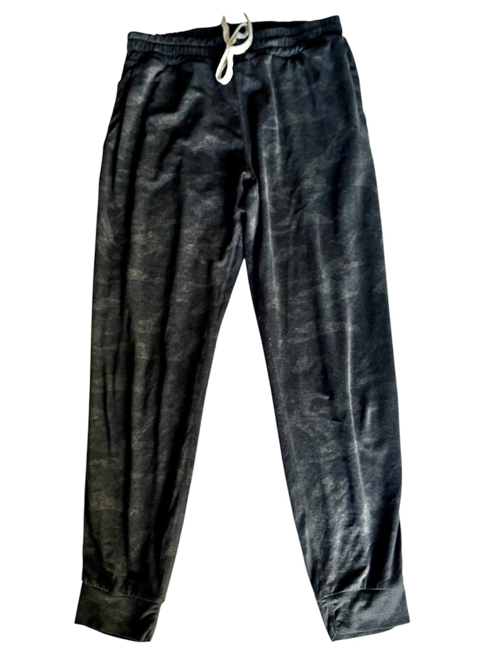 Vuori | Camouflage | Performance Joggers